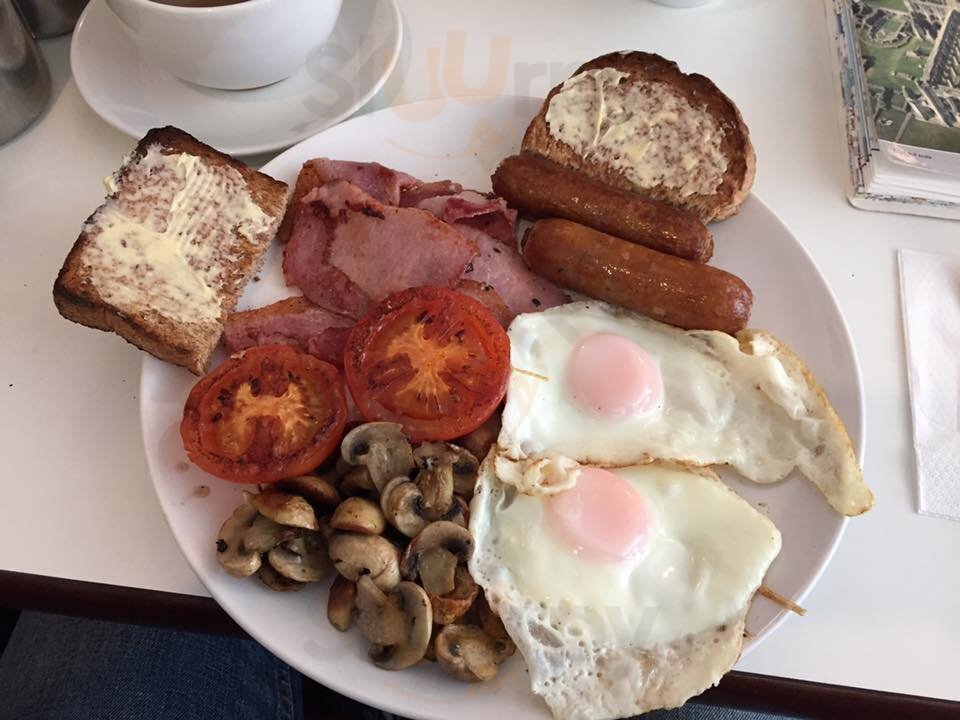 Balderson's Cafe, Thornton Dale, North Yorkshire in ThorntonLeDale