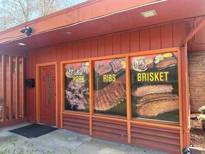 Bbq House, Medford