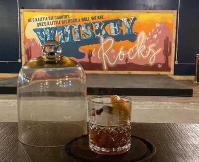 Whiskey Rocks