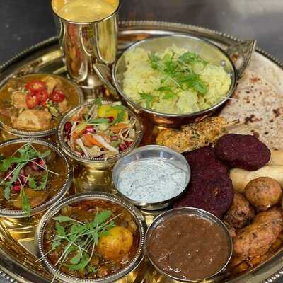 Rajwadi Thali & Fusion Grill