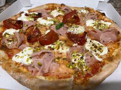 Pizzeria Rosticceria Carly