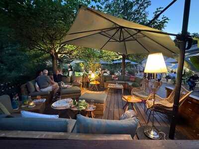 Le Parc Bar Lounge menu