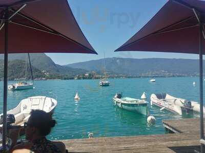 Le  Bistro De Ponton, Talloires