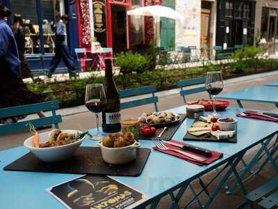 Le Fantomas Bar - Restaurant