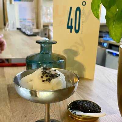 Bar À Vodka Et Caviar 40 Degrés