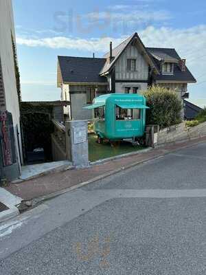 Ault Petit Truck