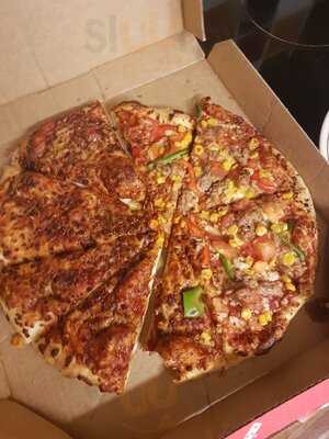 Domino's Pizza - Cambourne