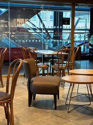 Starbucks Renfrew Street Cineworld