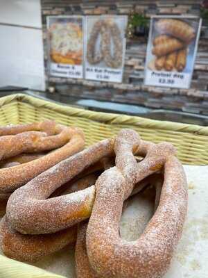 House Of Pretzel