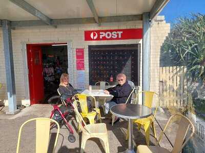 Silver Beach Cafe, Post Office & Newsagency