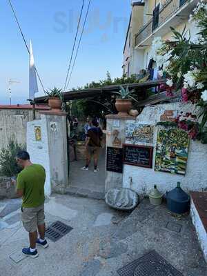 Agricola Ruocco's Sentiero Dei Limoni, Minori