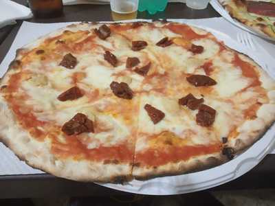 Pizzeria Vecchia Dante Di Mariano Filomena, Triggiano