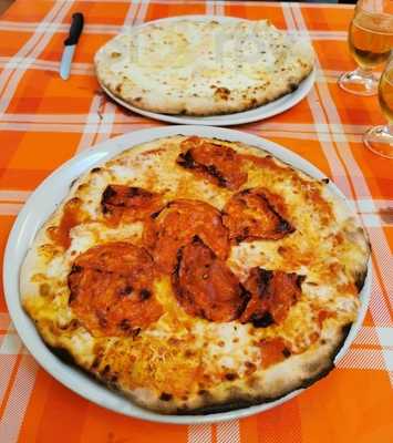 Pizzeria Trattoria Carmelitani, Bari