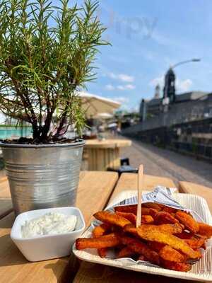 Surf & Turf Bude