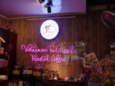 Trung Coffee & Tea, 37 Dinh Tien Hoang