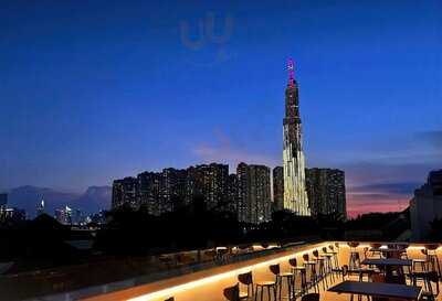 Shiso Rooftop & Restaurant