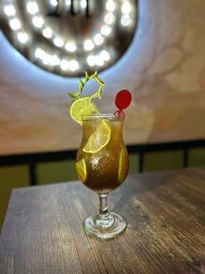 Montereal Coffee Pub