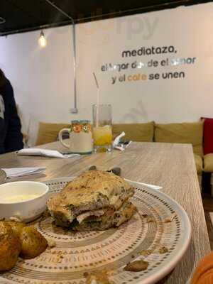 Mediataza Cafe