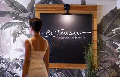 La Terrace Restaurant & Lounge