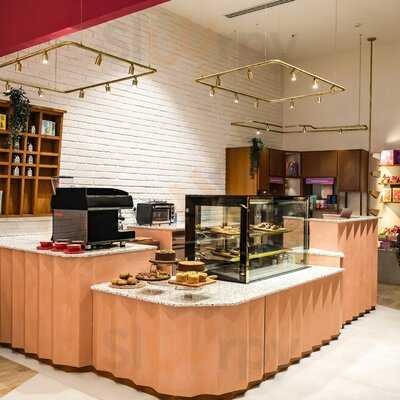 Provenance Gourmet Gifts, Prabhadevi Mumbai Cafe And Desserts