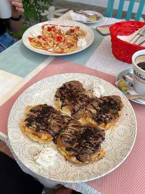 Ingrid Traditional Cafe