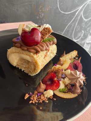 Andreadi Boutique Patisserie menu