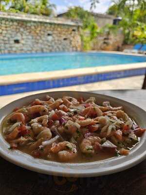 Restaurante Y Coctelería La Sirenita