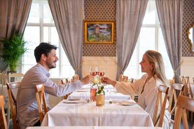 Visnes Hotel Restaurant