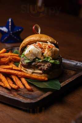 Catch Restaurante | Seafood & Grill