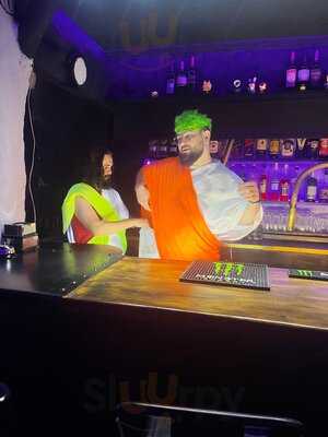 Wololo Resto Bar Gamer menu
