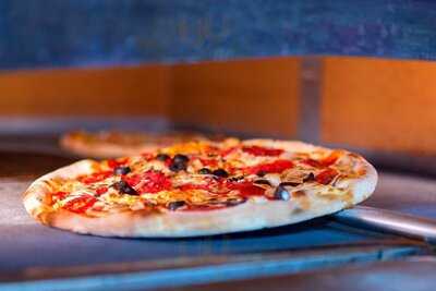 Antik Pizza menu