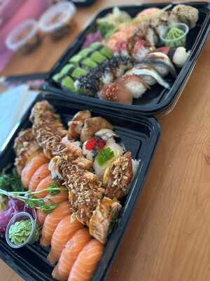 Esa Sushi menu