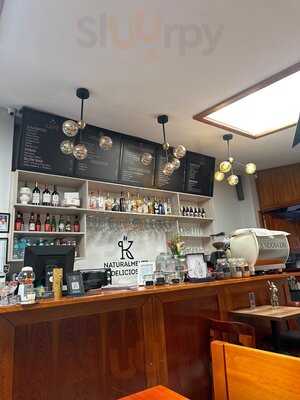 Kapuli Cafe