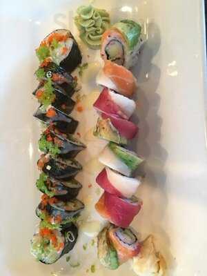 Pisces Sushi And Global Bistro