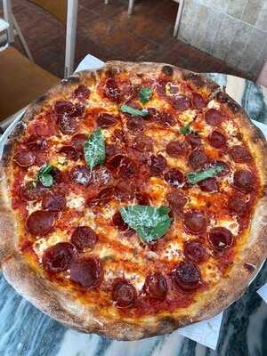 Parla Pizza, New York City