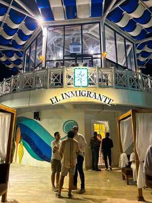 El Inmigrante Mirador Bar