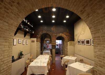 Antica Trattoria e Pizzeria Vicolo della Neve, Salerno