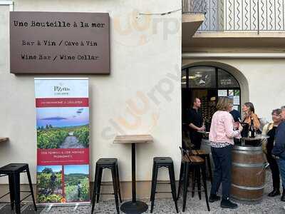 Une Bouteille à La Mer - Pézenas -