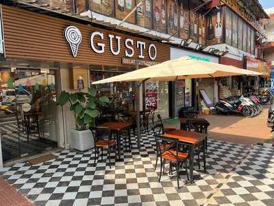 Gusto - Gelato And Coffee Bar