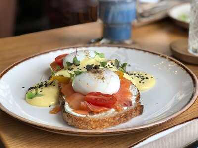 Vi Sai Gon Brunch & Cafe