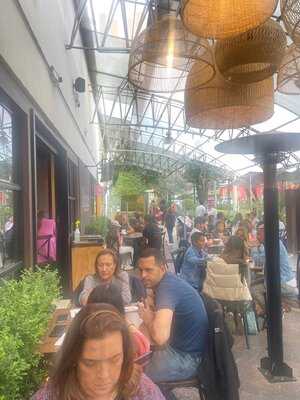 Renne Peruvian Bistro