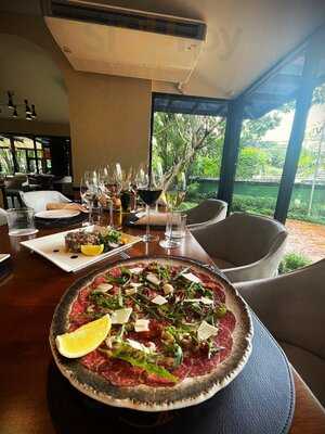 Rava Italian Restaurant