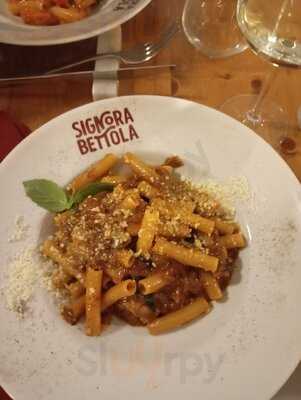 Signora Bettola Trattoria (Santa Lucia), Santa Lucia