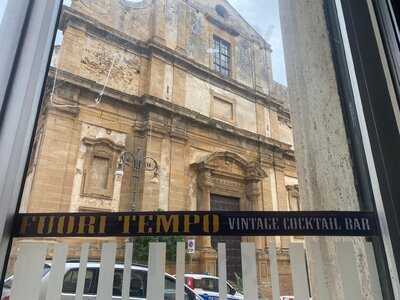 Fuori Tempo, Sciacca