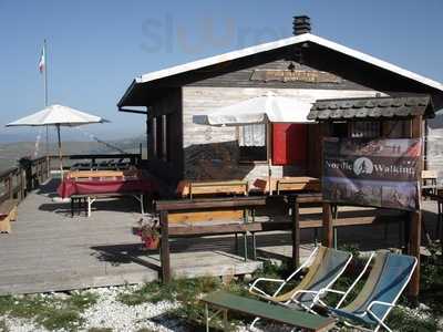 Rifugio Monte Tomba, Bosco Chiesanuova