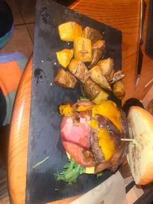 La Chistera Gastrobar menu