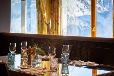 Essenzzimmer Im Hotel Goldener Berg