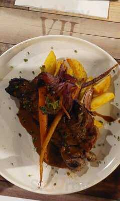 Mr Harvey's At Redcliffe