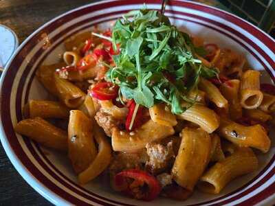 Scaddabush Italian Kitchen &amp; Bar