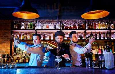 Cooper Lounge Bar